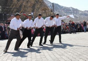 İbrahim Dede'nin folklor aşkı